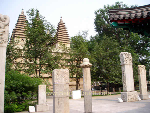 Five Pagoda Temple